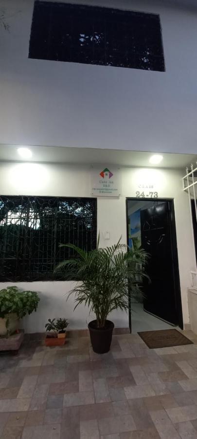 Hostal Casa Jak Santa Marta Bed & Breakfast Exterior foto
